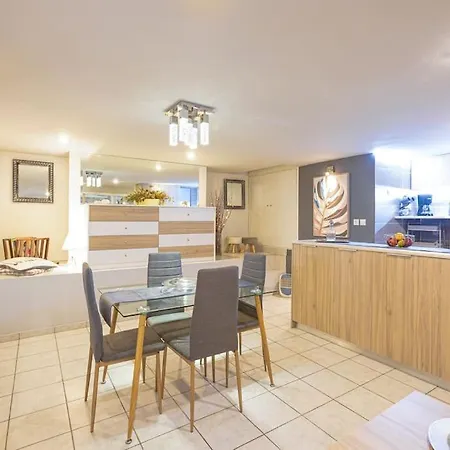 Apartment Santa Barbara Lux In Marathonas Lofos